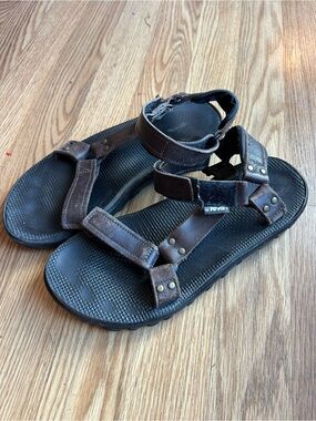 Teva Women's Brown and Black Strappy Leather Sandals